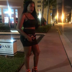 Meet your Posher, Donique